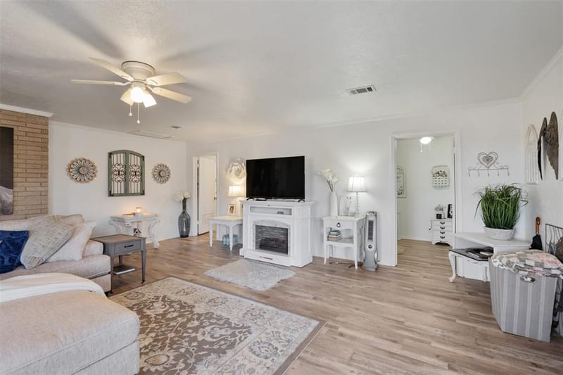 201 Colonial Circle, Athens TX 75751 - Photo 18