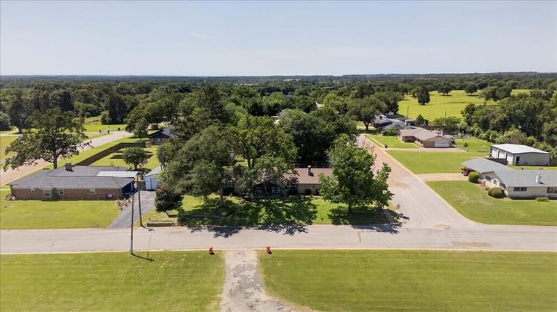 201 Colonial Circle, Athens TX 75751 - Photo 37