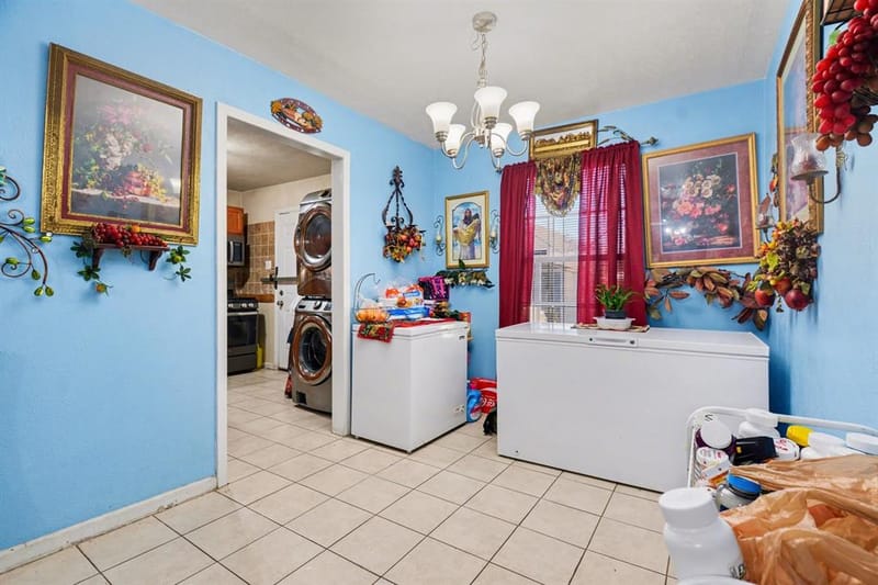 1615 Barlow Avenue, Dallas TX 75224 - Photo 7