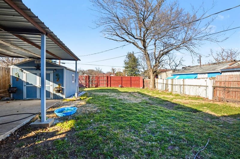 1615 Barlow Avenue, Dallas TX 75224 - Photo 14