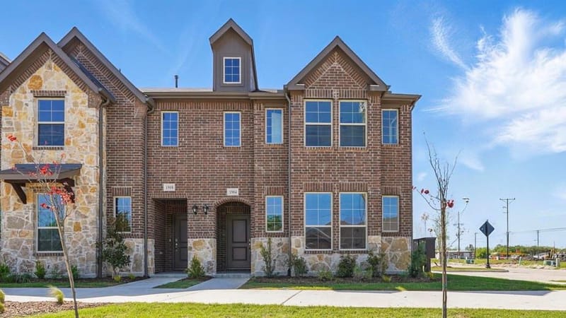 1916 Hellams Lane, Royse City TX 75189