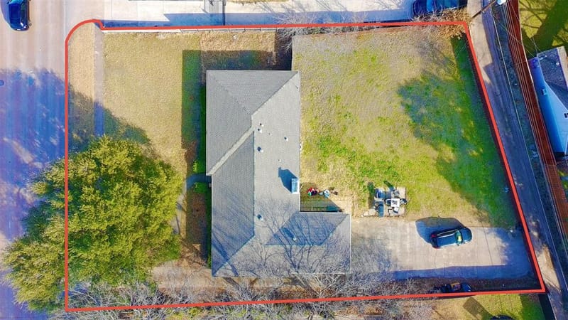5516 Forest Lane, Dallas TX 75230 - Photo 2