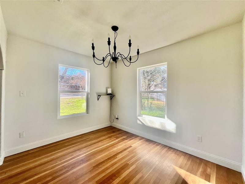 903 SW 5th Avenue SW, Mineral Wells TX 76067 - Photo 12