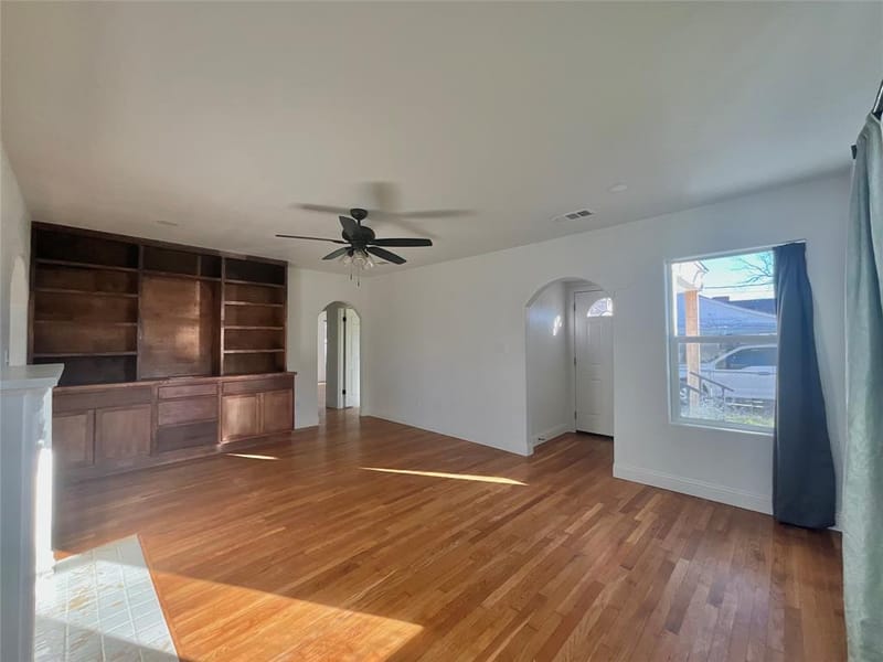 903 SW 5th Avenue SW, Mineral Wells TX 76067 - Photo 5