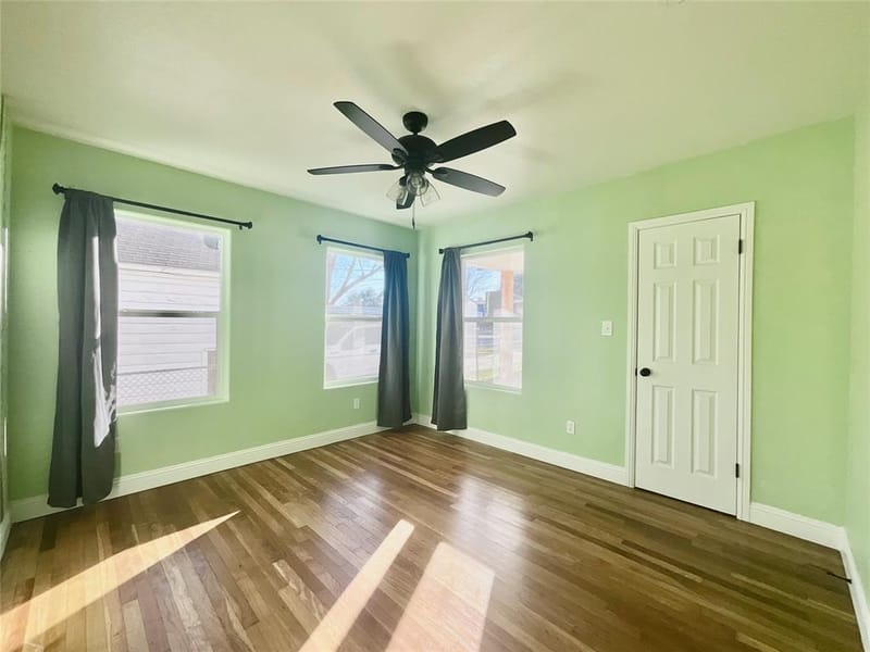 903 SW 5th Avenue SW, Mineral Wells TX 76067 - Photo 15