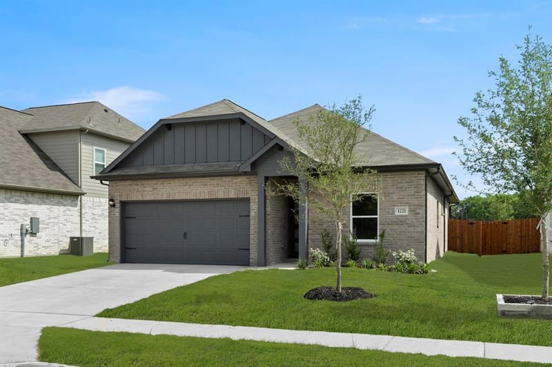 1221 Anderson Drive, Trenton TX 75490 - Photo 2