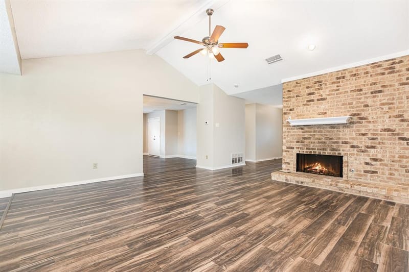 229 S Heartz Road, Coppell TX 75019 - Photo 4