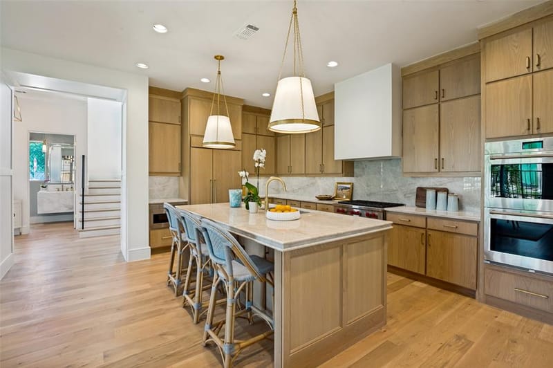 5525 Forsan Way, Dallas TX 75230