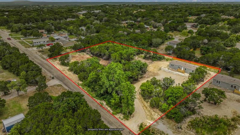 4800 Plum Bush Street, Granbury TX 76048 - Photo 25