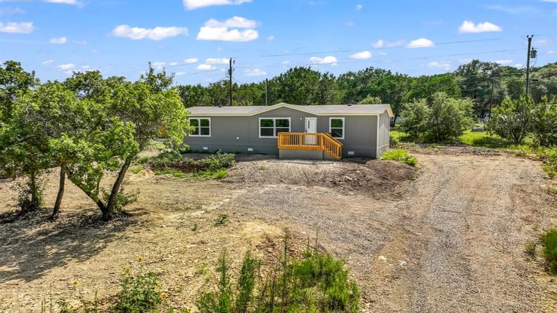 4802 Plum Bush Street, Granbury TX 76048 - Photo 19