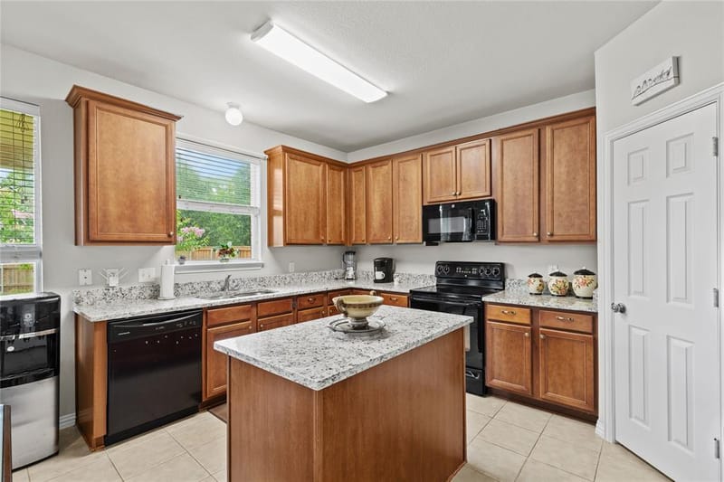503 Creekside Drive, Princeton TX 75407 - Photo 9