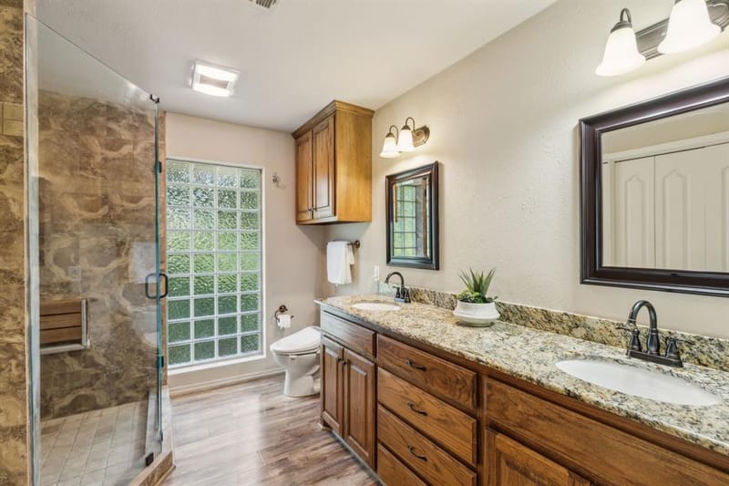 142 Peninsula Point Terrace, Mabank TX 75156 - Photo 12