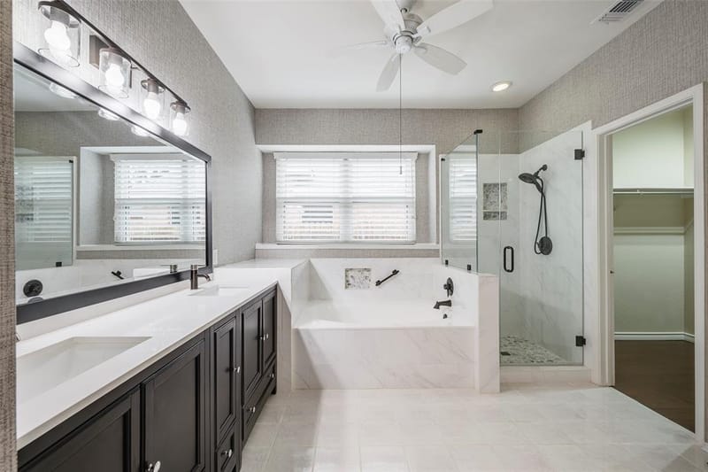 7600 Greengage Drive, Fort Worth TX 76133 - Photo 11