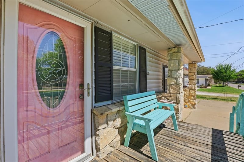500 W Rucker Street, Granbury TX 76048 - Photo 4