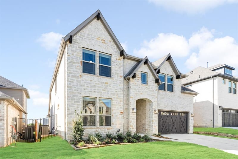 141 Kingfisher Lane, Aledo TX 76008 - Photo 2