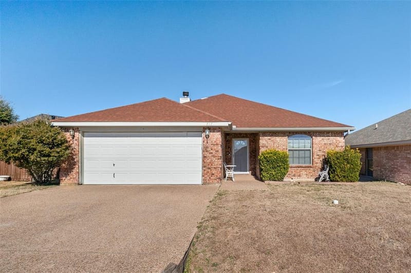 717 Rambling Court, Granbury TX 76049 - Photo 24