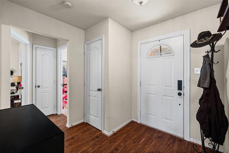 717 Rambling Court, Granbury TX 76049 - Photo 14