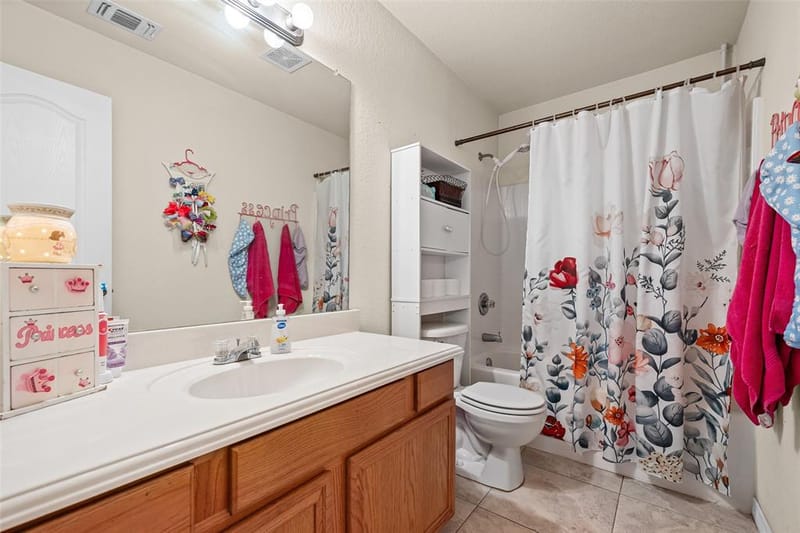 717 Rambling Court, Granbury TX 76049 - Photo 18