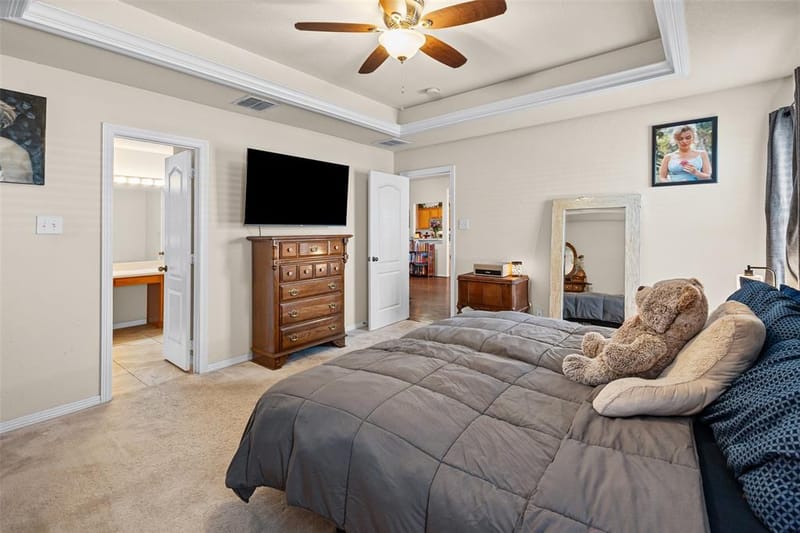 717 Rambling Court, Granbury TX 76049 - Photo 11