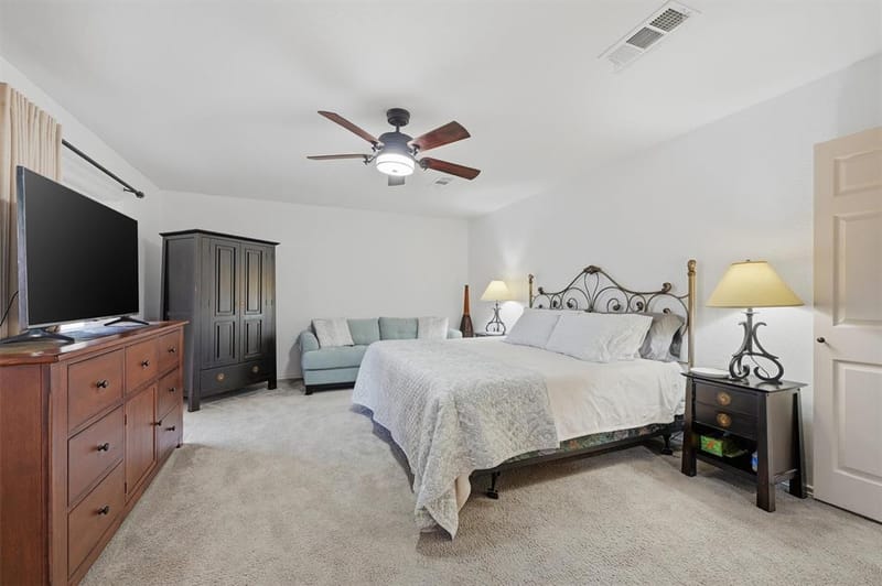 231 Cayuga Trail, Lake Kiowa TX 76240 - Photo 5