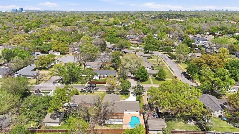 3616 Woodleigh Drive, Dallas TX 75229 - Photo 32