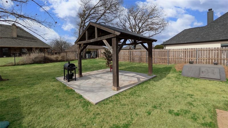 6920 Westover Drive, Granbury TX 76049 - Photo 27