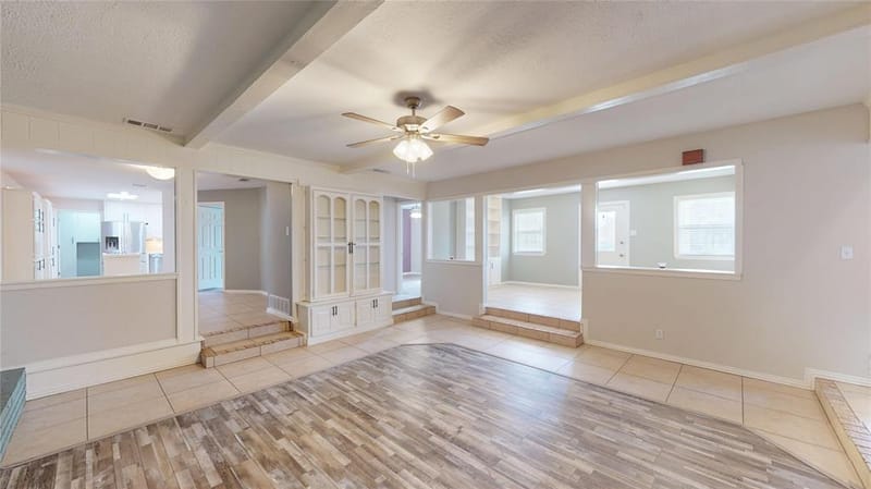 6920 Westover Drive, Granbury TX 76049 - Photo 5