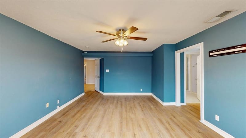 6920 Westover Drive, Granbury TX 76049 - Photo 15