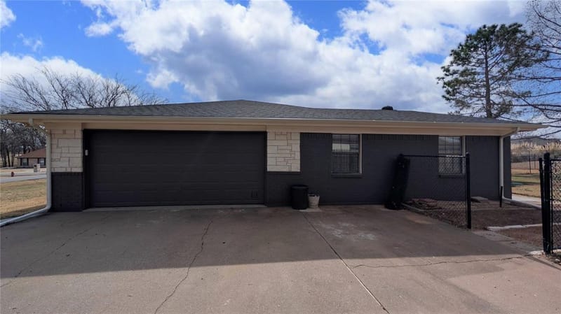 6920 Westover Drive, Granbury TX 76049 - Photo 29