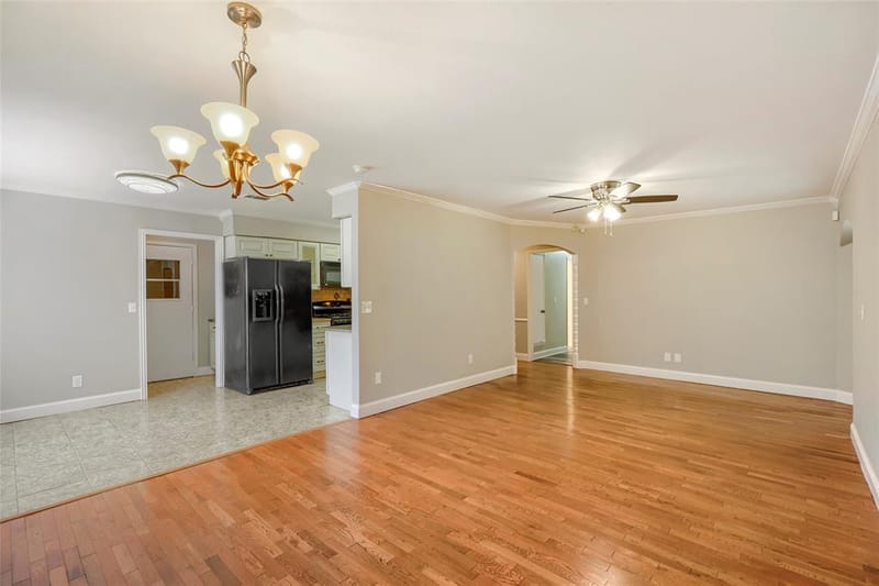 8631 Charing Cross Lane, Dallas TX 75238 - Photo 16
