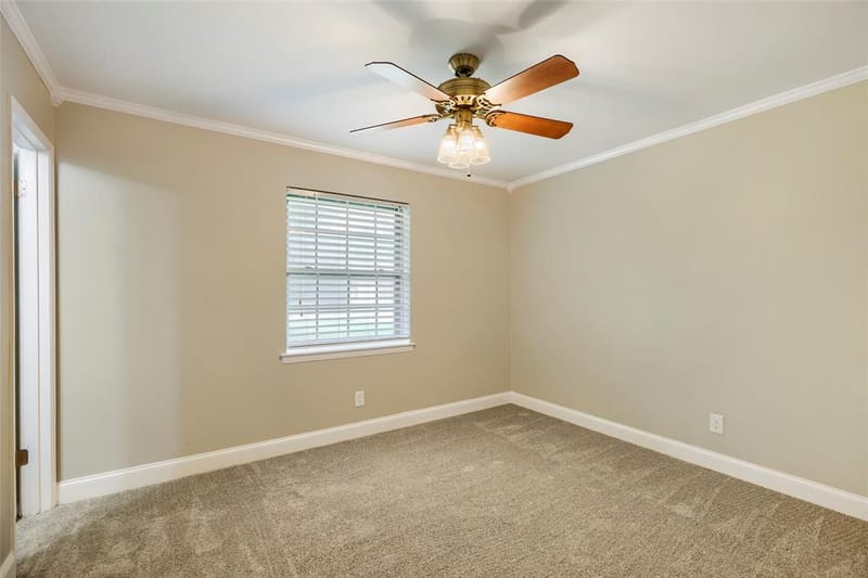 8631 Charing Cross Lane, Dallas TX 75238 - Photo 25