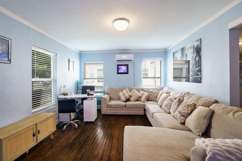 731 Dover Street, Dallas TX 75216 - Photo 6