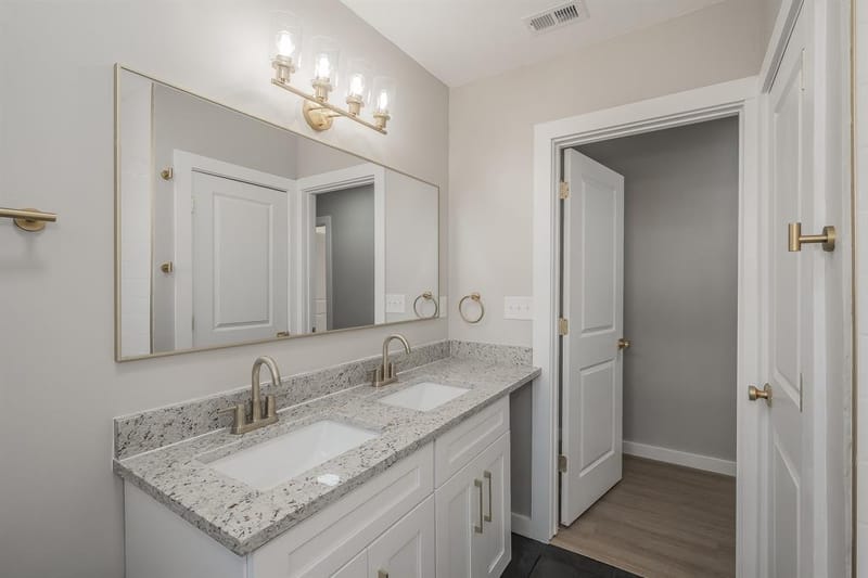 100 Crestwood Drive, Fort Worth TX 76107 - Photo 30