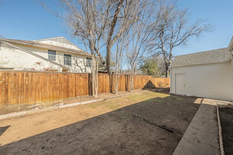 100 Crestwood Drive, Fort Worth TX 76107 - Photo 33