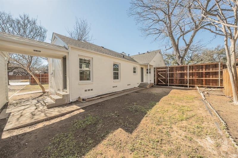 100 Crestwood Drive, Fort Worth TX 76107 - Photo 31