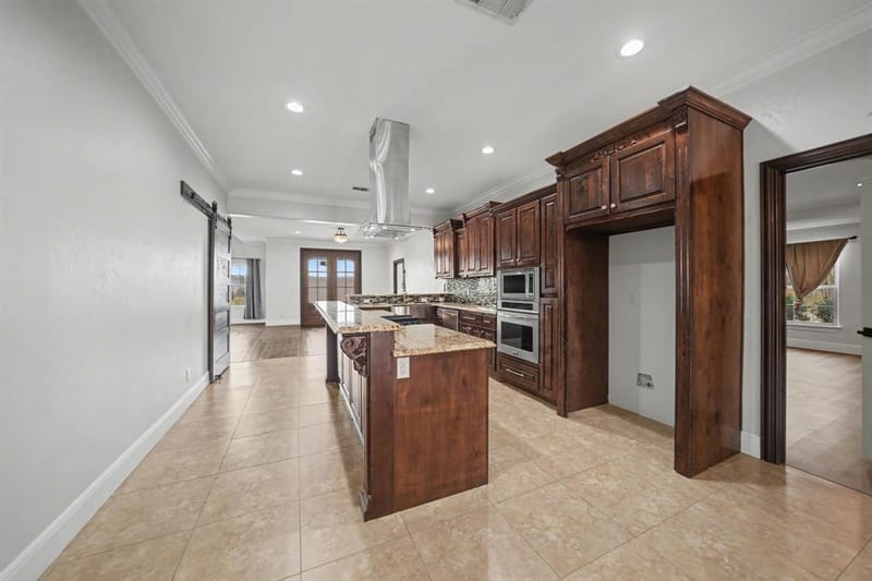 661 Majors Drive, Sulphur Springs TX 75482 - Photo 5