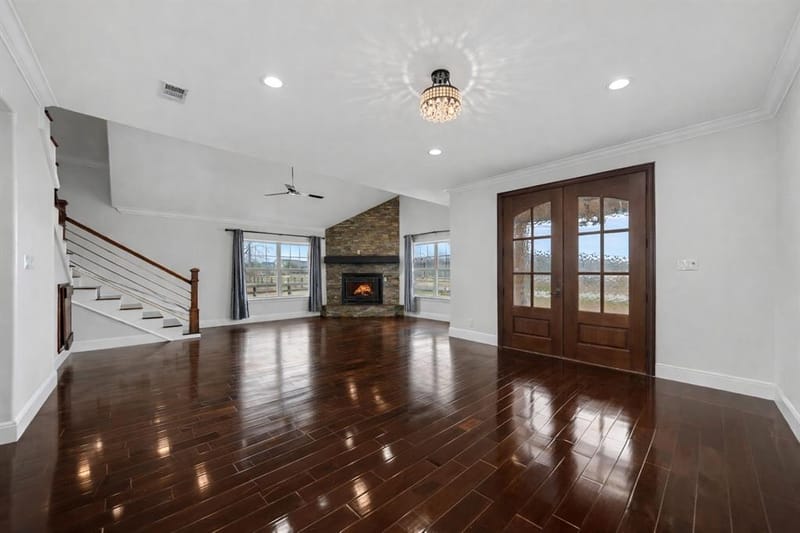 661 Majors Drive, Sulphur Springs TX 75482 - Photo 4
