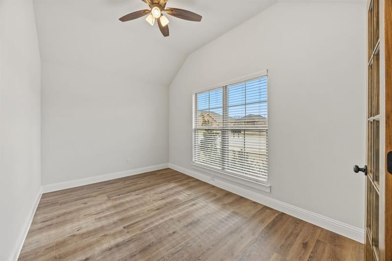 1401 Oak Valley, Denton TX 76209 - Photo 17