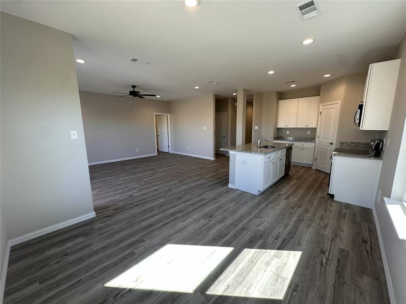 4812 Delano Street, Greenville TX 75401 - Photo 6