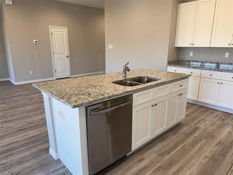 4806 Delano Street, Greenville TX 75401 - Photo 13
