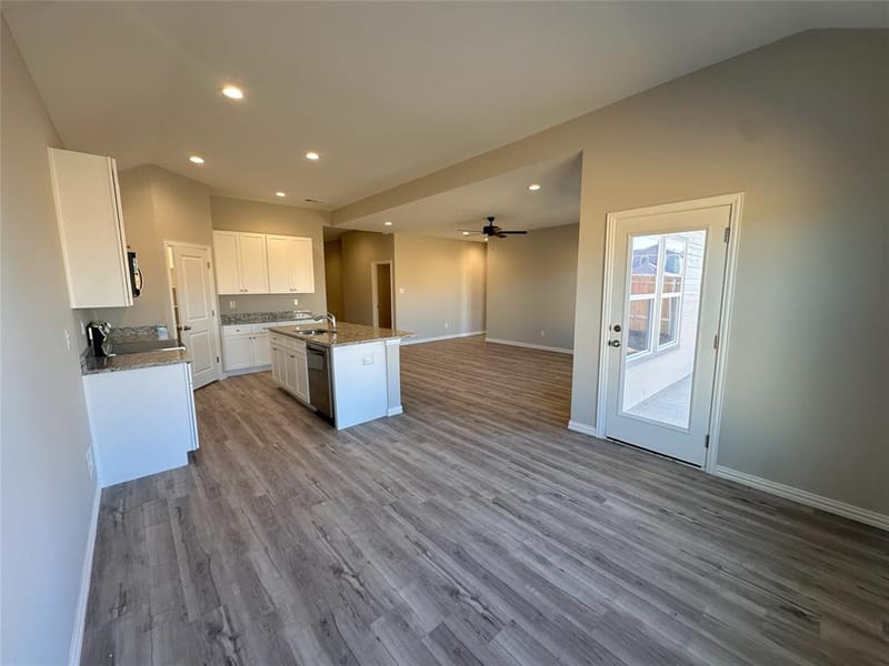 4802 Delano Street, Greenville TX 75401 - Photo 11