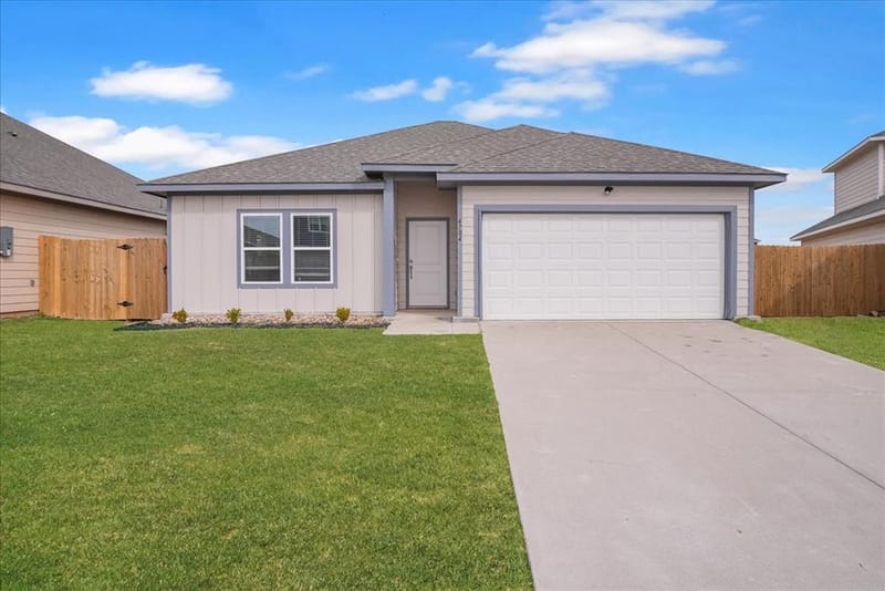 4704 Delano Street, Greenville TX 75401