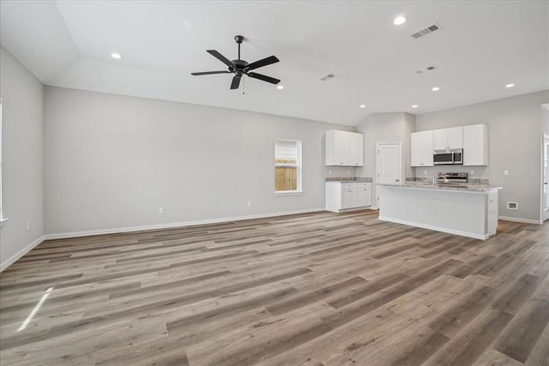 4704 Delano Street, Greenville TX 75401 - Photo 5