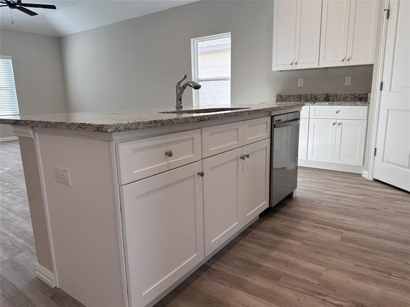 4704 Delano Street, Greenville TX 75401 - Photo 10