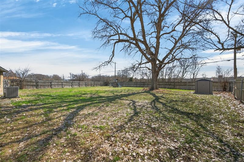 2308 Foxglen Court, Fort Worth TX 76131 - Photo 20