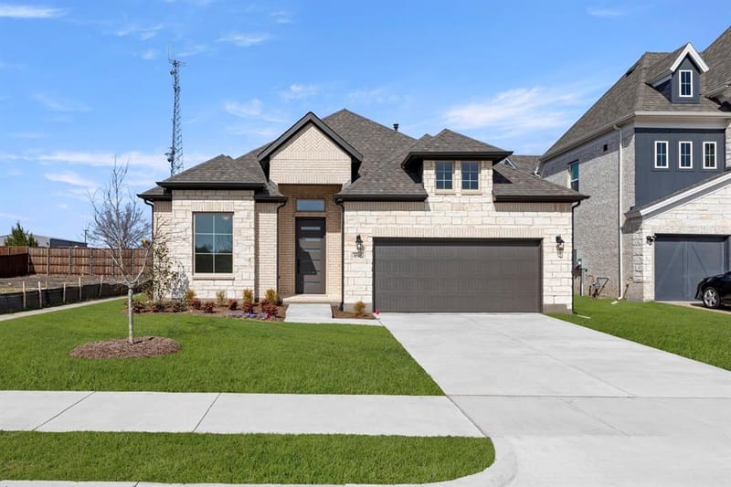 8505 Watersway Drive, Rowlett TX 75088