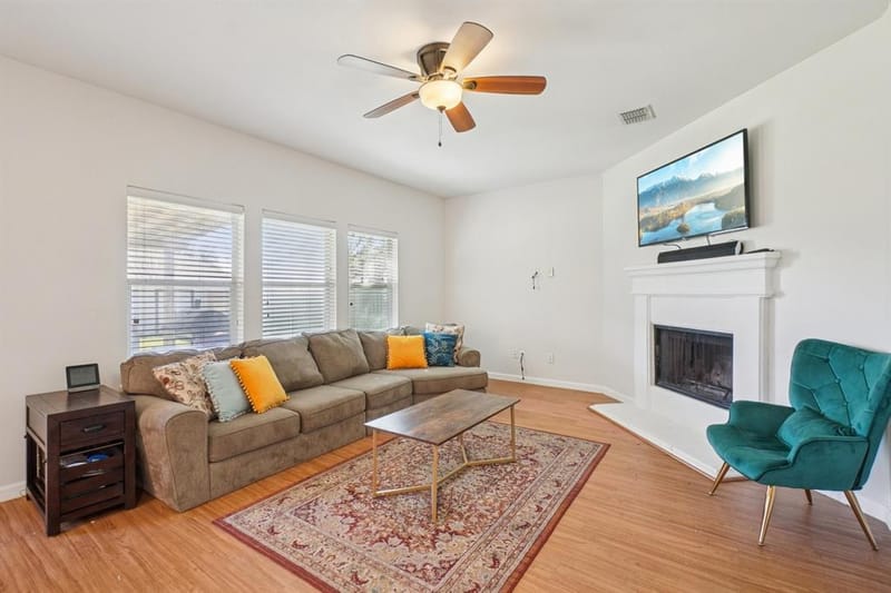 1012 Marlow Lane, Fort Worth TX 76131 - Photo 6