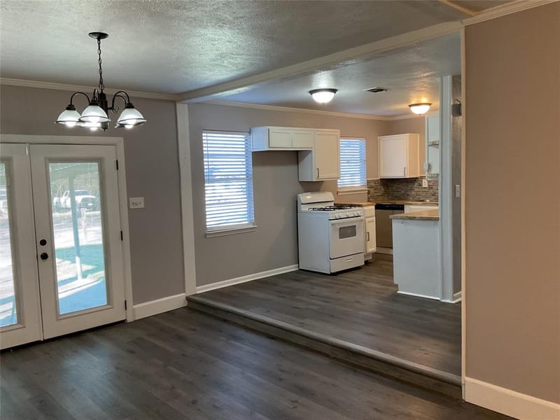 1405 W Ball Street, Weatherford TX 76086 - Photo 12