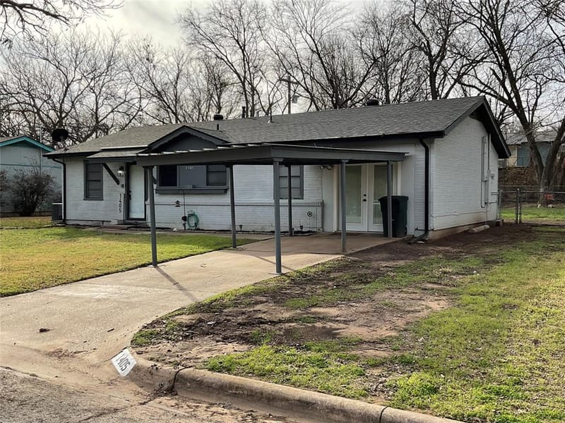 1405 W Ball Street, Weatherford TX 76086 - Photo 3