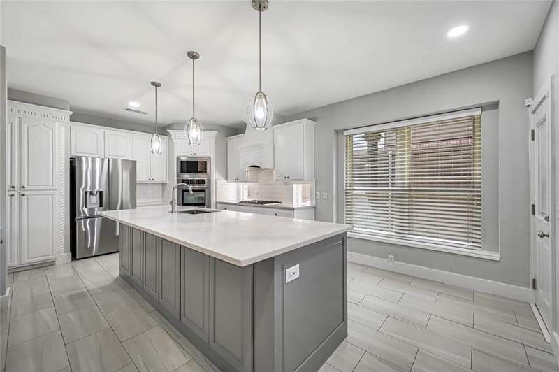 11261 Tenison Lane, Frisco TX 75033 - Photo 4
